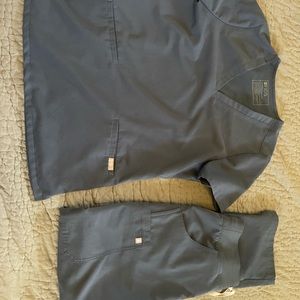 Dark harbor Small tall figs scrubs